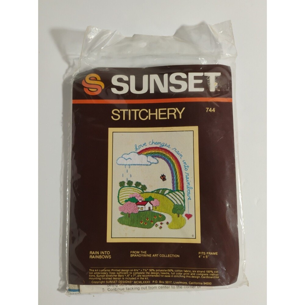 Vintage Sunset Stitchery Quilted Rain Into Rainbows  4x5 # 744